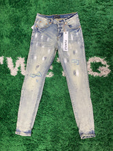 Load image into Gallery viewer, Purple Brand Denim Jeans ‘Patches’ - Light Wash - White/Grey
