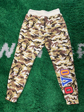 Load image into Gallery viewer, Bape OVO Reversible Set - Red/Brown Camo
