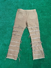 Load image into Gallery viewer, Stacked Jeans - Light Brown
