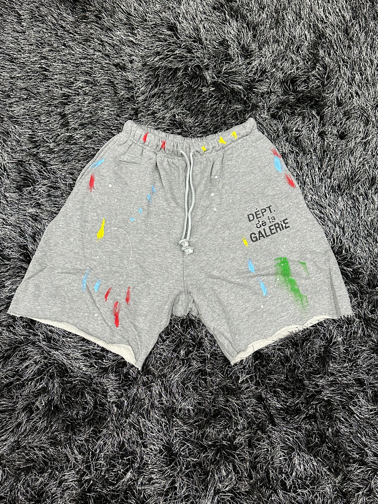 Gallery Dept. Graphic Shorts - Grey