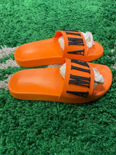 Load image into Gallery viewer, Amiri Slides - Orange/Black
