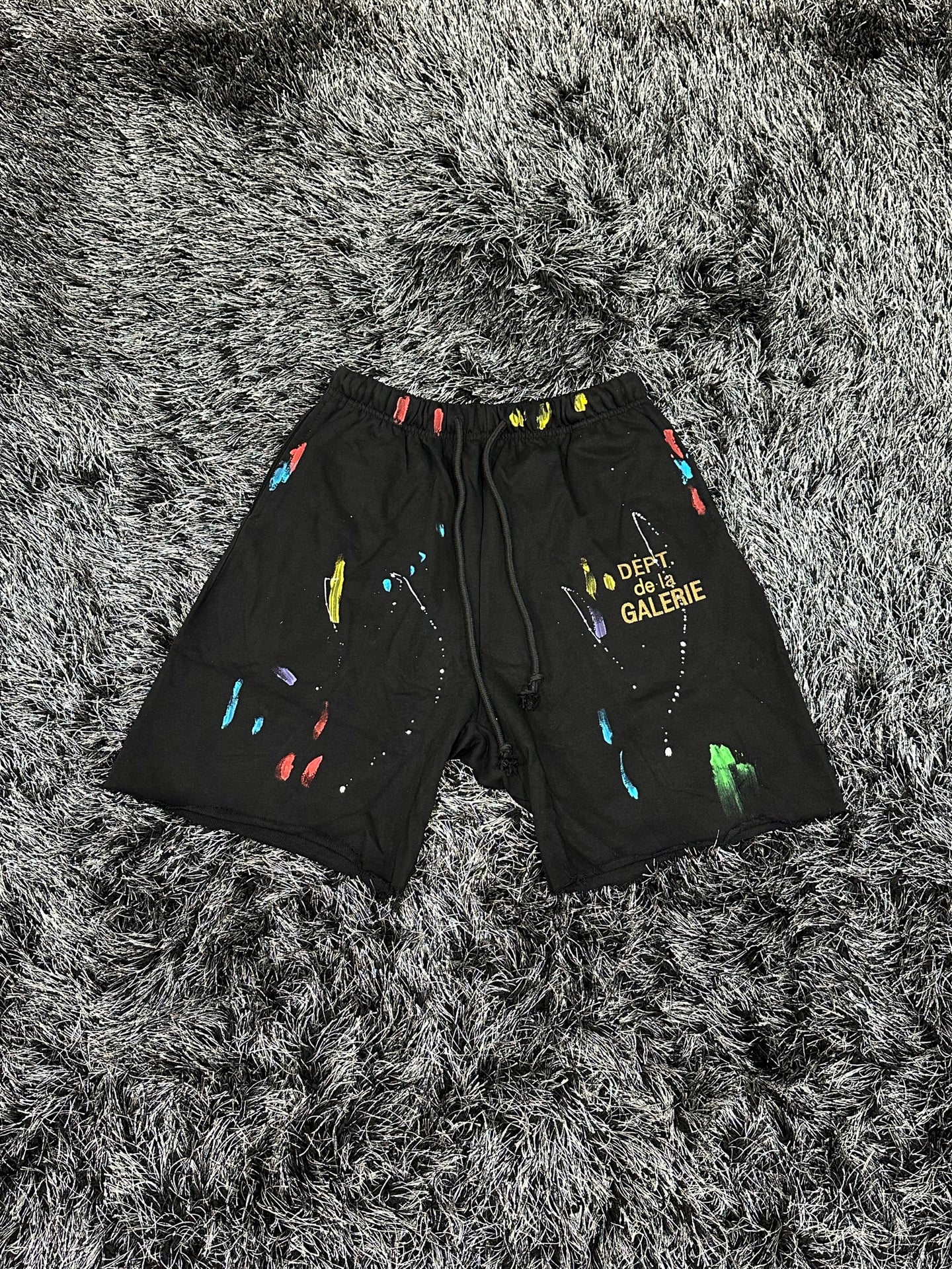 Gallery Dept. Graphic Shorts - Black